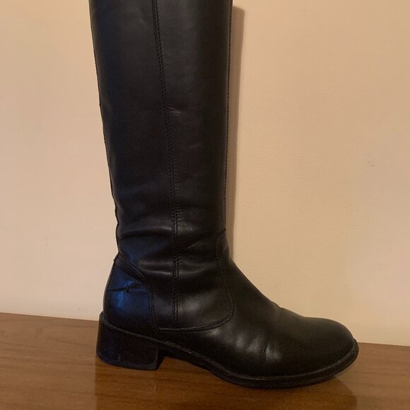 Black Leather Riding Boots - Picture 8 of 11